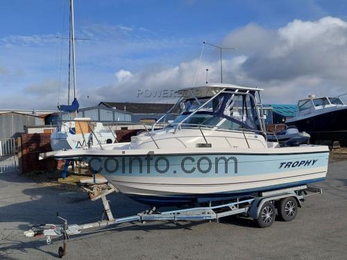 Trophy 2102 Ficha técnica 